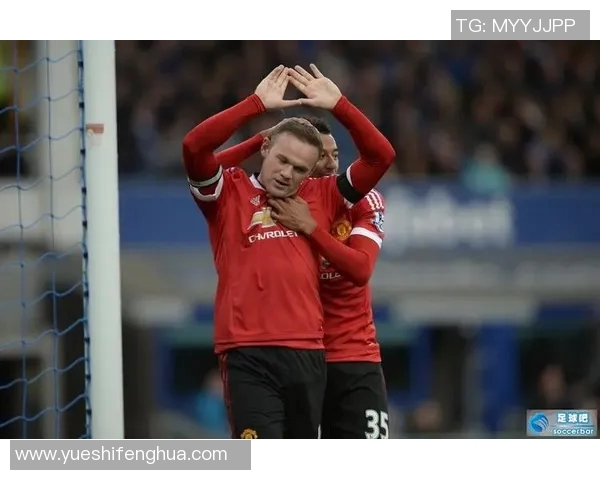 球星雕像凝聚荣耀精神足球世界激情与传奇故事